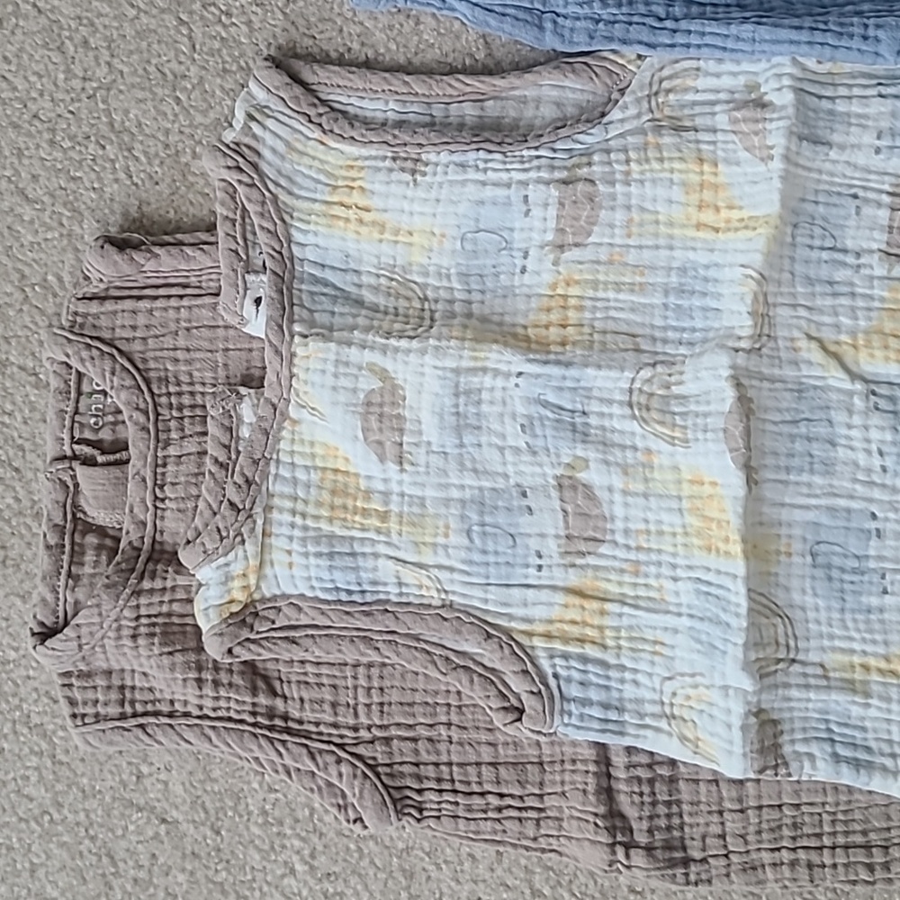 4 Summer Rompers - Picture 2 of 4